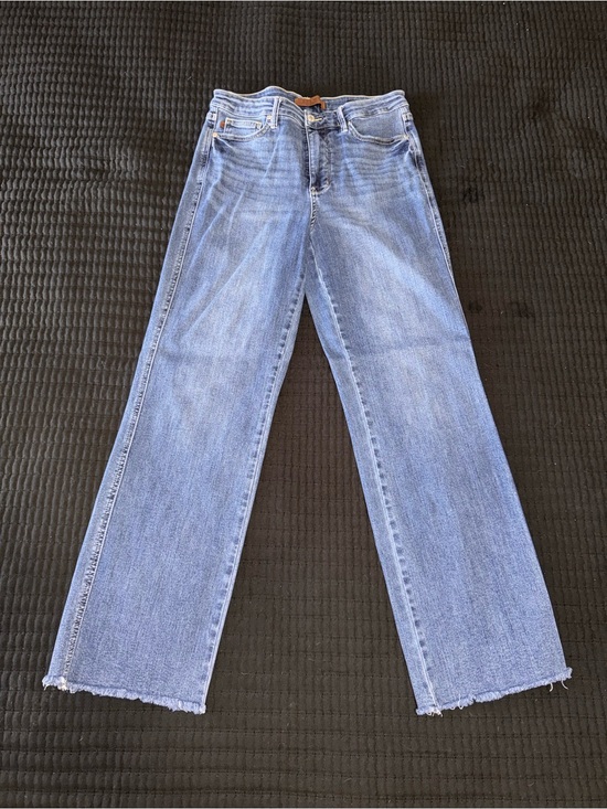 Judy Blue Denim - Judy Blue Mid Rise Medium Wash Tummy Control Cut Hem - Size 11/30